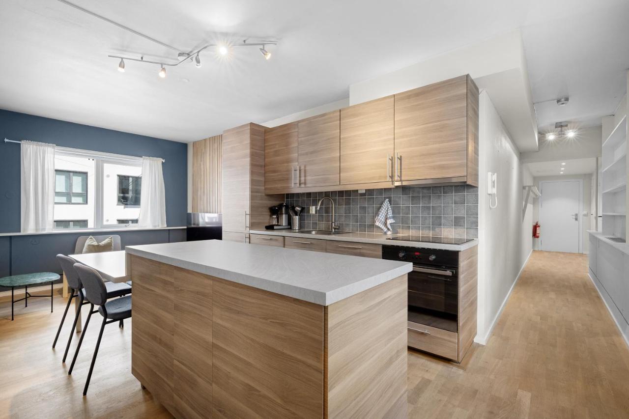 Апартаменты Modern - Work Friendly - Quiet Area Берген Экстерьер фото
